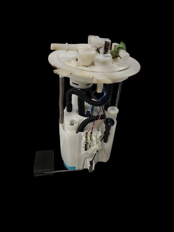 Fuel Pump Assembly Fits 11-13 QUEST 652036