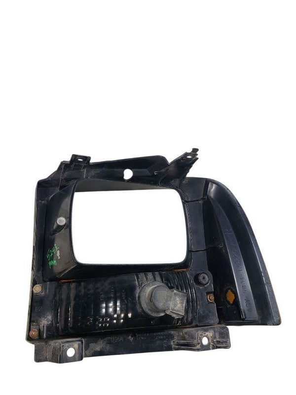 Passenger Headlight Sealed Beam Halogen Fits 05-10 FORD F250SD PICKUP 