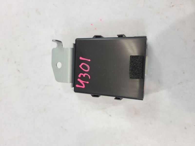 Chassis ECM Theft-locking Keyless Control Unit US Market Fits 15-18 WR
