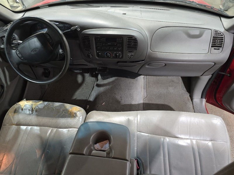 F150      1997 Seat Belt Front 621955