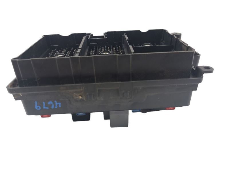 Fuse Box Engine Fits 00-02 SIERRA 1500 PICKUP 589917