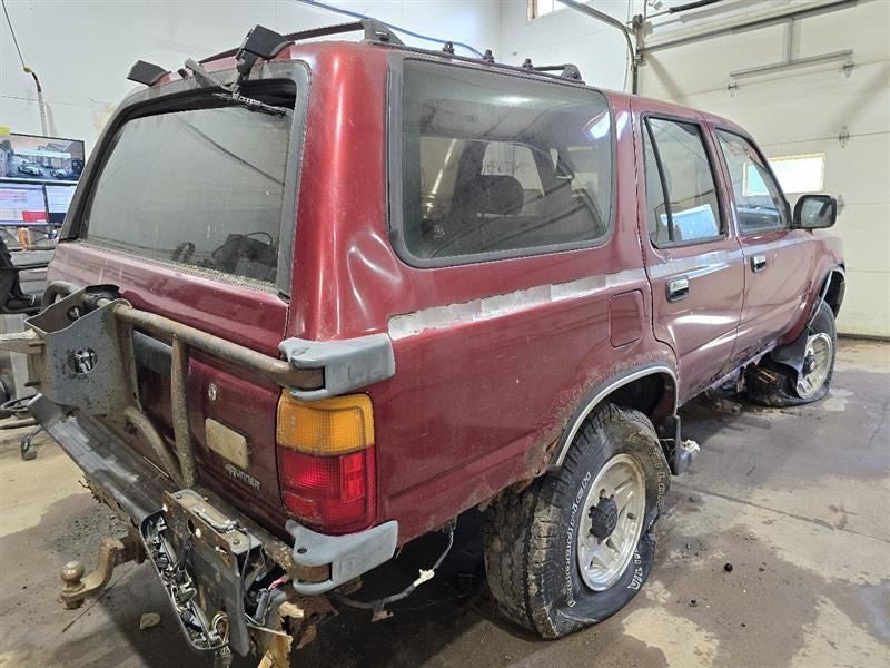 FRONT 4 RUNNER  1991 Driver's Side Retractor Seat Belt Front 582017