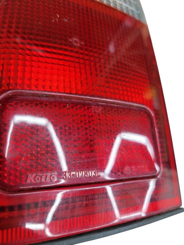 Driver Left Tail Light Fits 96-00 4 RUNNER 672850