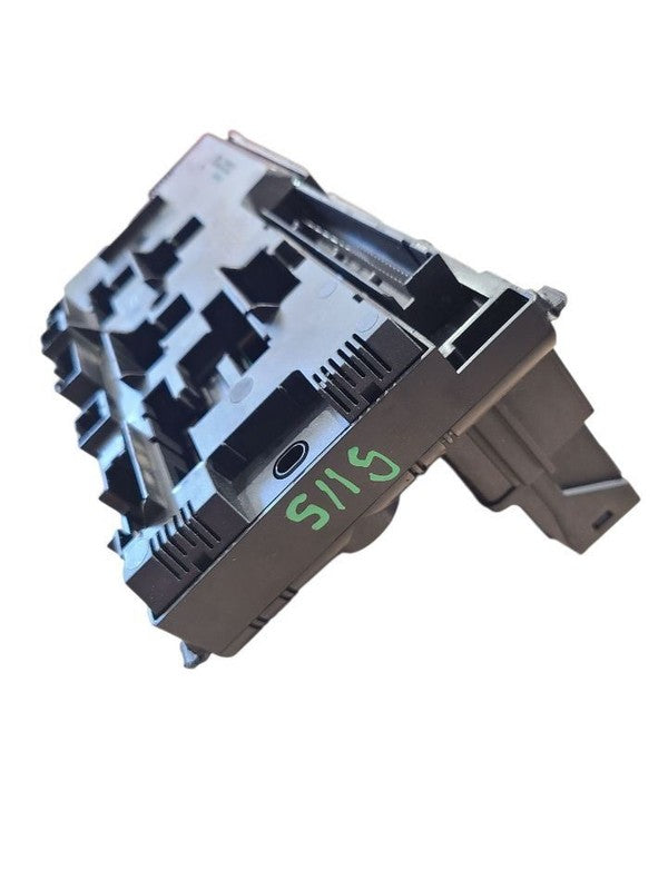 Chassis ECM Body BCM Power Control Module Fits 10-11 BMW 535i GT 63572