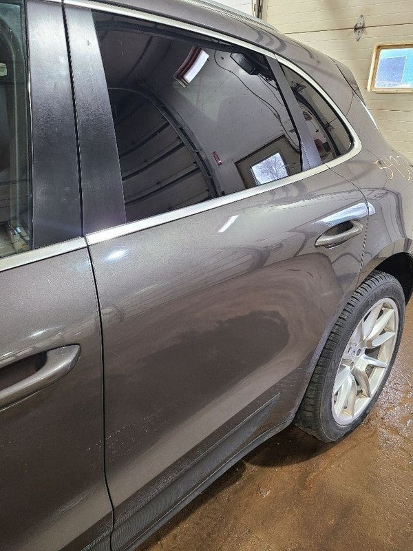 Driver Left Rear Side Door Fits 15-19 PORSCHE MACAN 661443