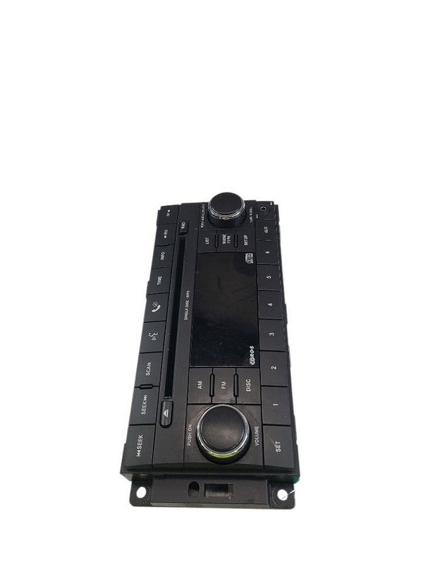 Audio Equipment Radio Receiver Radio AM-FM-CD-MP3 ID RES Fits 08 CARAV