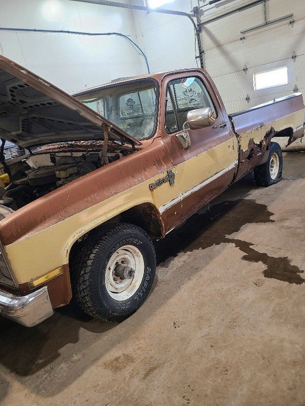 Hood Fits 81-91 BLAZER/JIMMY (full size) 654057