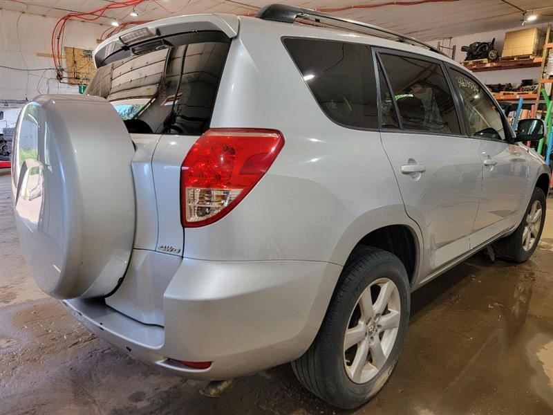RAV 4     2008 Owners Manual 552927
