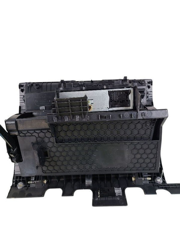 ATLAS     2021 Glove Box 647684