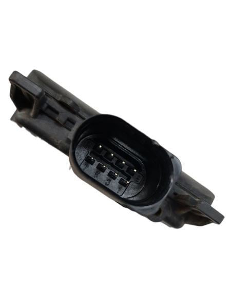 JETTA     2019 Camera/Projector 599880