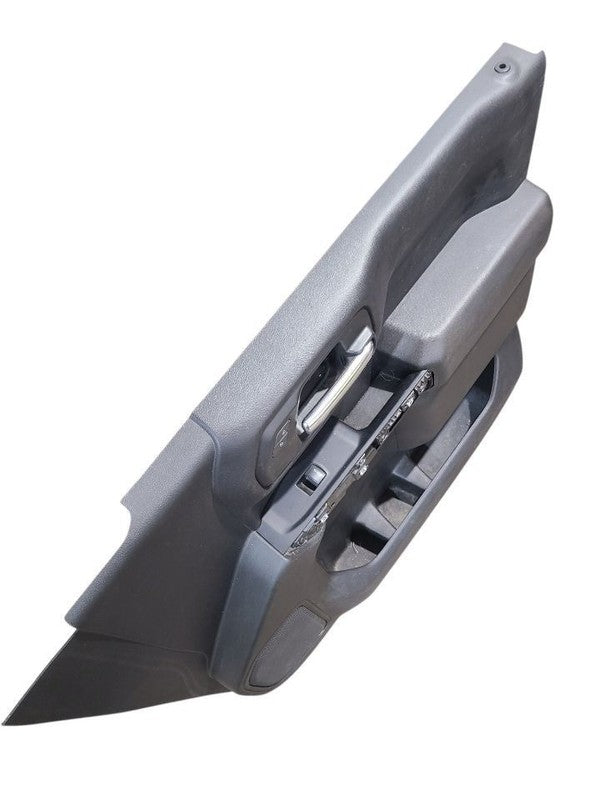 SILVRDO15 2019 Front Door Trim Panel 659600