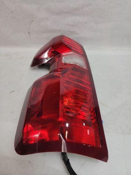 Drivers Side SILVRDO25 2021 Tail Light 396089