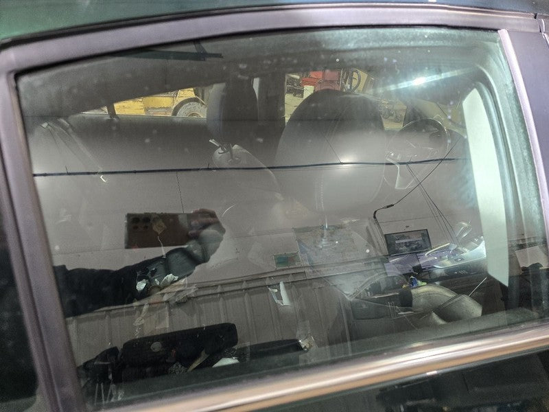 Passenger Rear Door Glass VIN P 4th Digit Limited Fits 11-16 CRUZE 618