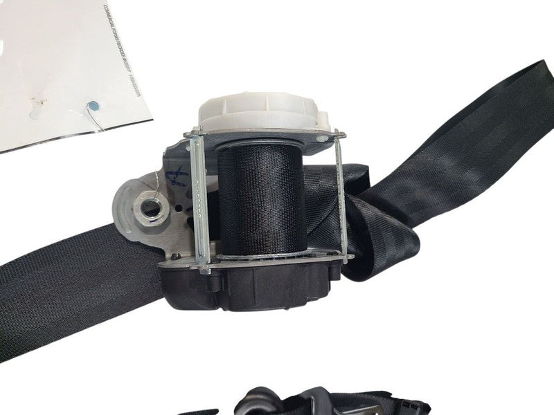 ECOSPORT  2020 Seat Belt Rear 647557