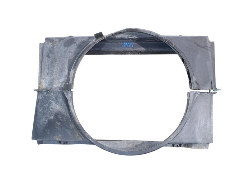TCHEV3500 1990 Radiator Shroud 663971