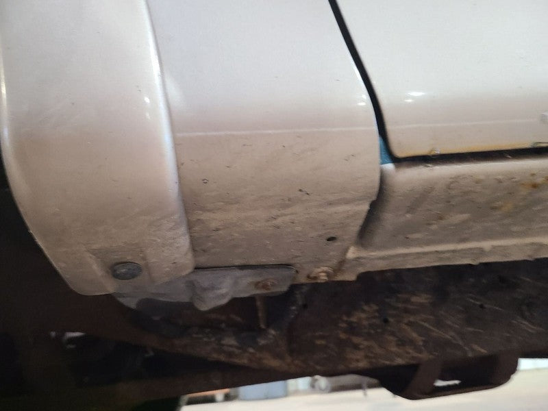 Driver Left Fender With Wheel Lip Moulding Fits 97-02 EXPEDITION 67871