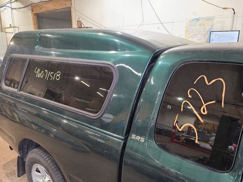 TACOMA    2001 Topper/Tonneau 679531