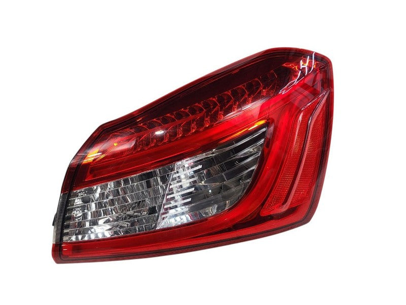 GHIBLI    2019 Tail Light 664903