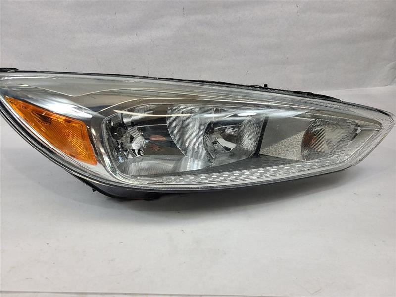 Passenger Headlight Halogen Chrome Headlamp Bezel Fits 15-18 FOCUS 553