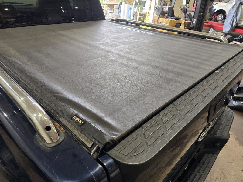 SILV15NEW 2007 Topper/Tonneau 640969