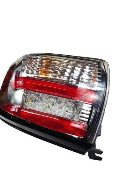 Driver Left Tail Light Quarter Panel Mounted Fits 16-18 MURANO 567310