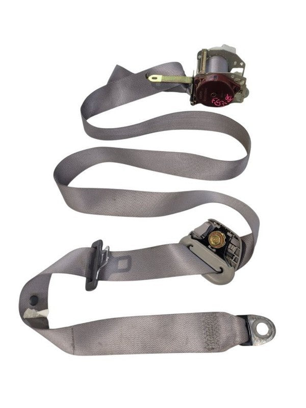 TUNDRA    2004 Seat Belt Rear 667737
