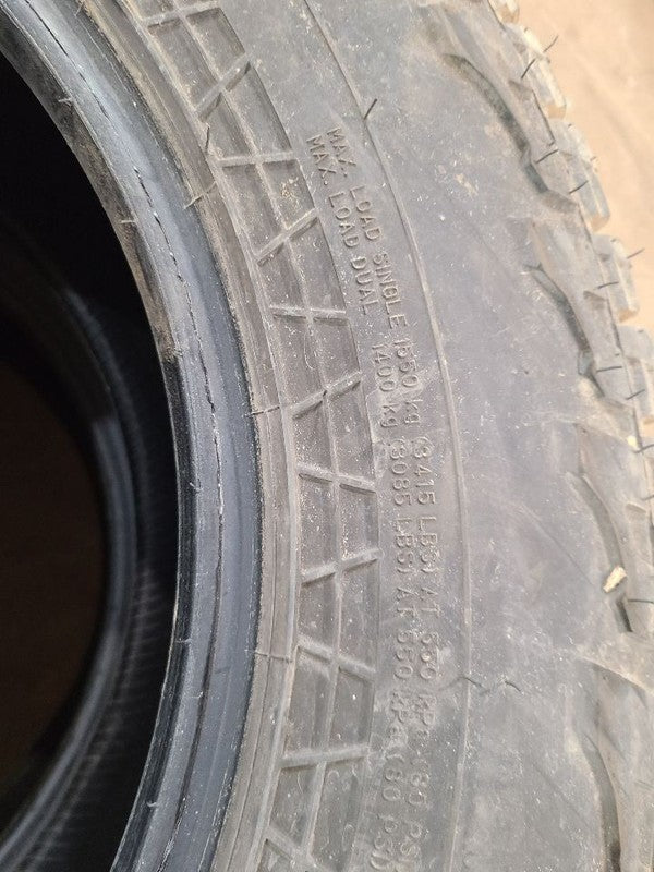 2 Used Tires  275-65-18 Falken  12/32 Tread 662527