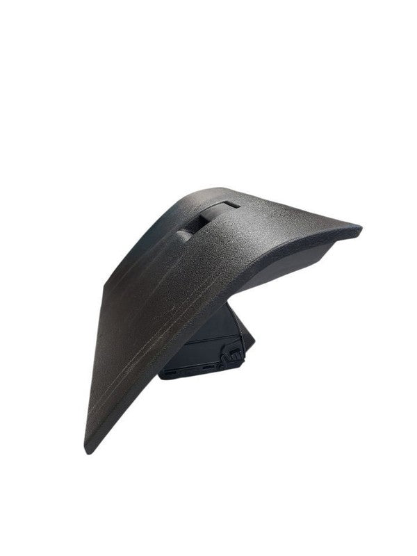 H3        2006 Glove Box 679872