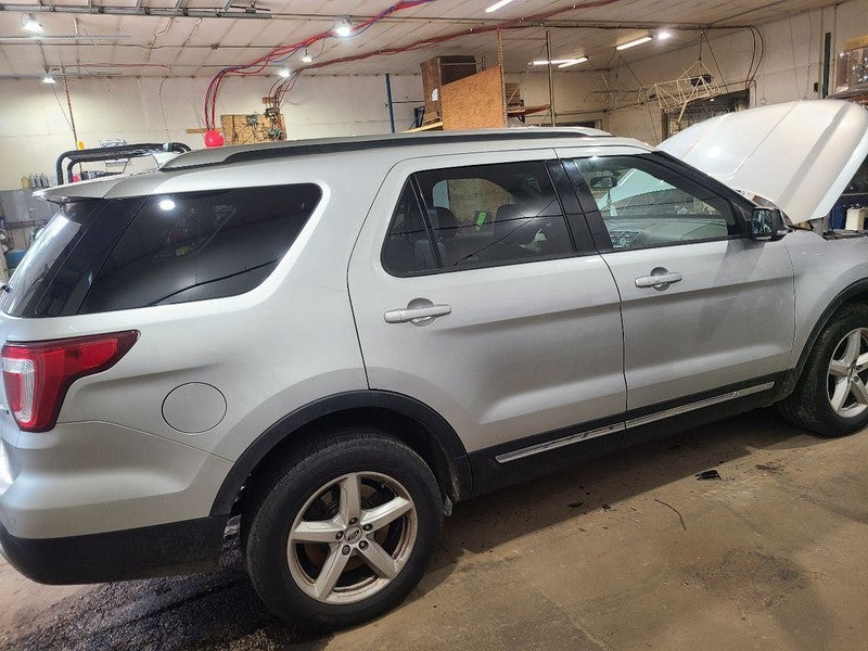 EXPLORER  2016 Headliner 675646