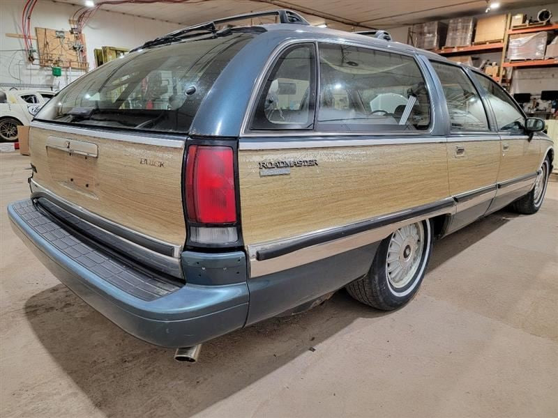 ROADMASTR 1994 Seat Belt Front 563738