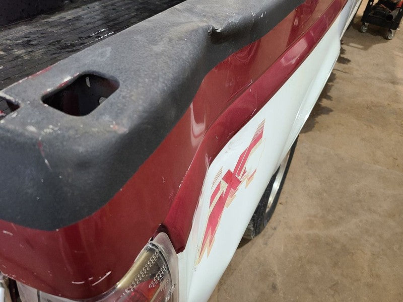 Pickup Box From 8501 GVW 6' 9" Box Fits 92-97 FORD F250 PICKUP 664052