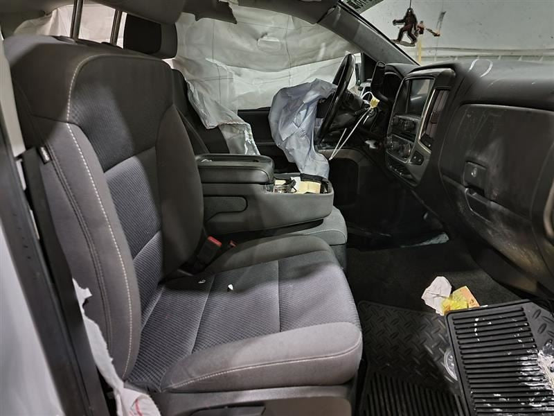 SILVRDO15 2018 Owners Manual 568246