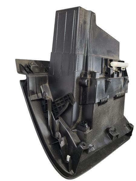 MAXIMA    2016 Glove Box 599805