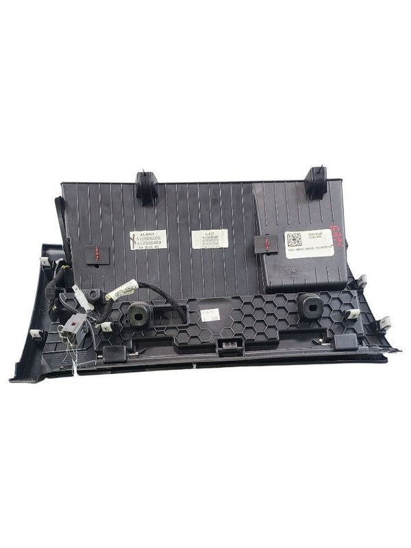 EDGE      2015 Glove Box 658650