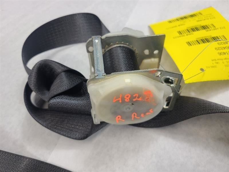 H3        2006 Seat Belt Rear 606080