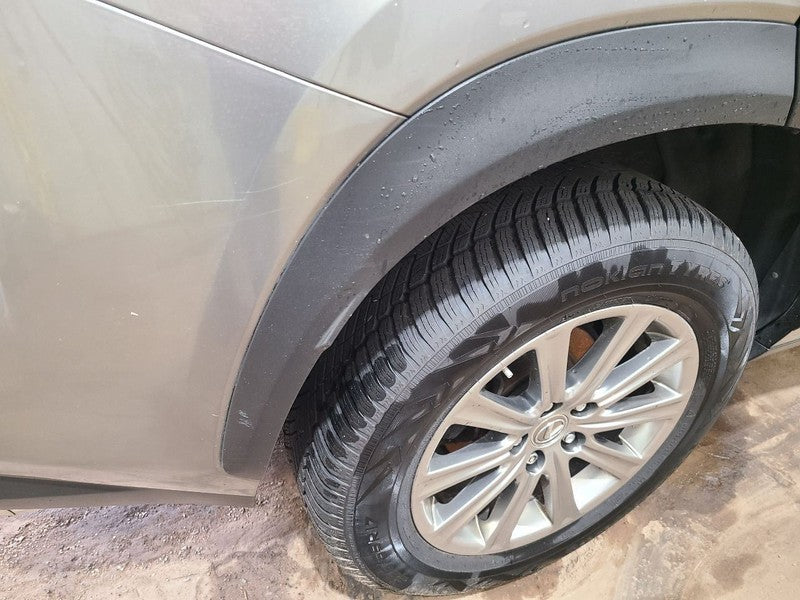 NX200T    2016 Fender Flare/Extension 673806