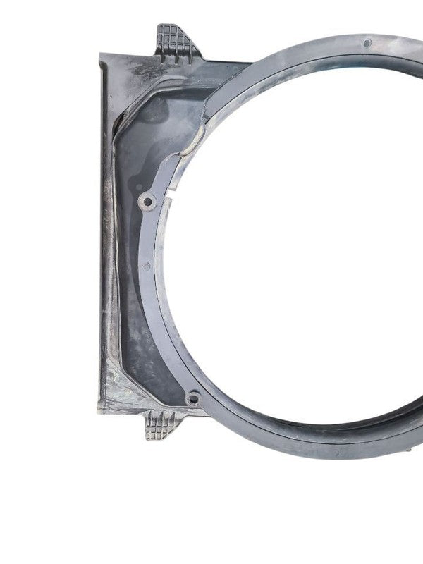 RAM3500   2004 Radiator Shroud 640287