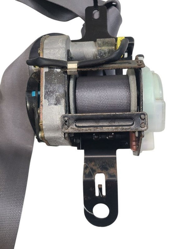 QX4       1999 Seat Belt Front 658267