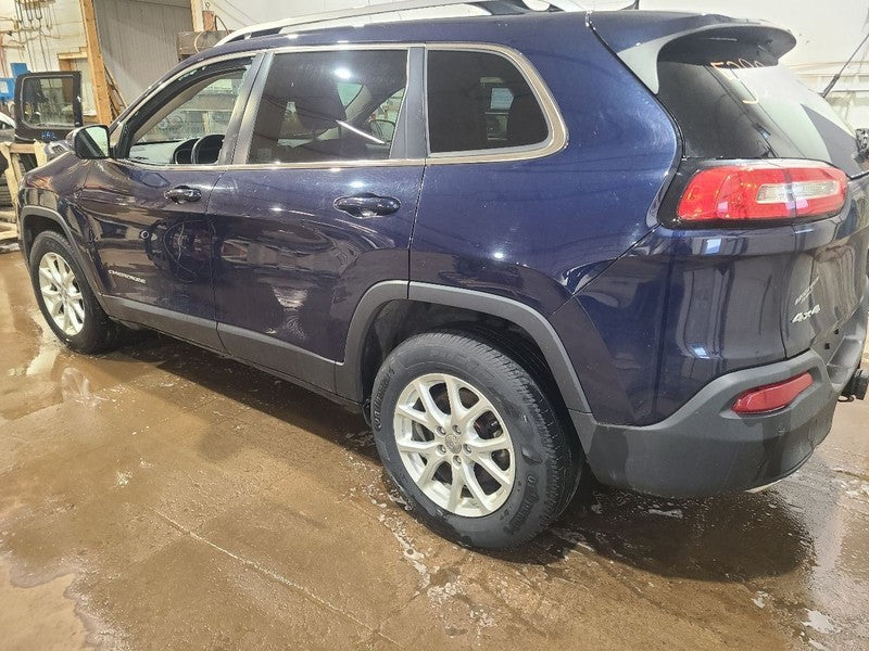 CHEROKEE  2016 Rocker Panel Moulding 658347