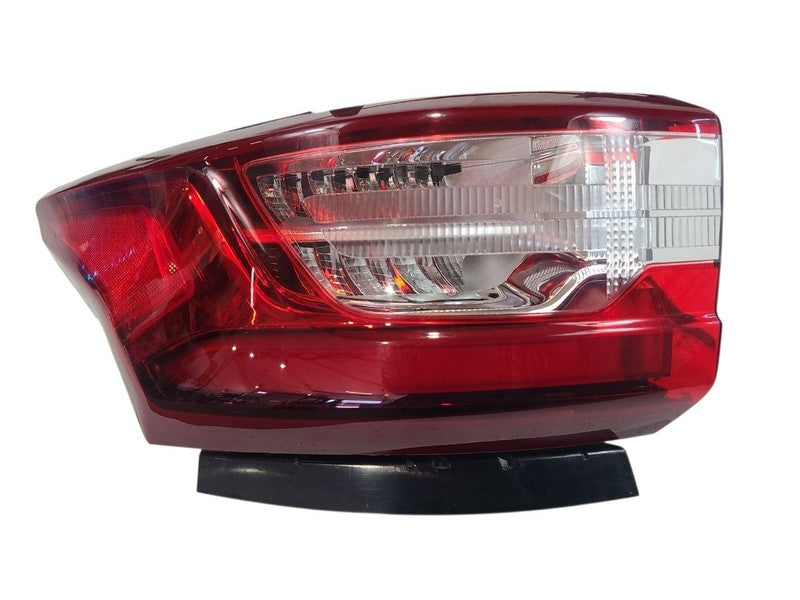 Driver Tail Light Quarter Panel Mounted Fits 18-21 TRAVERSE 661228