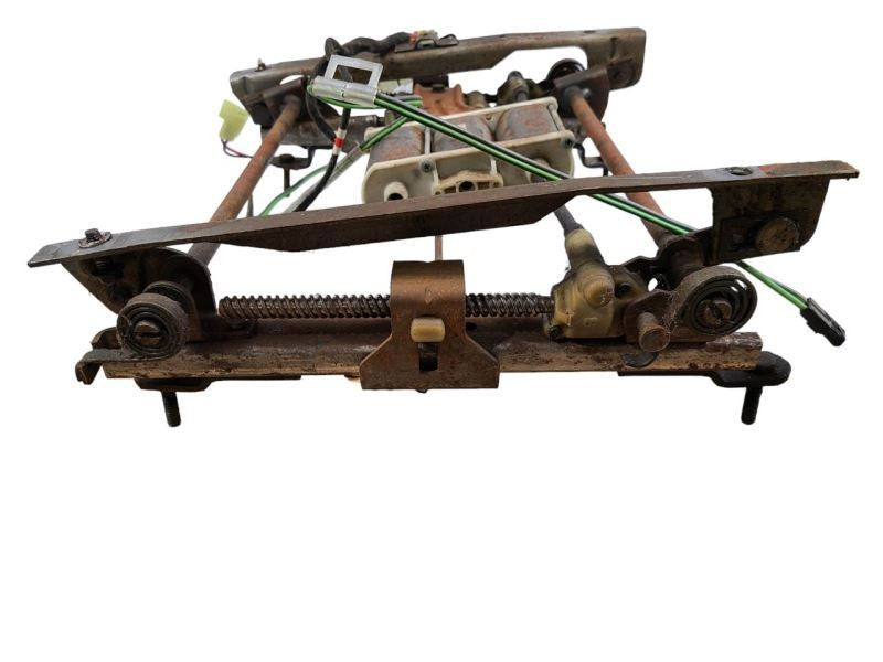 FRONT NEW YRK-R 1988 Driver's Side Power Front Seat Track 582298