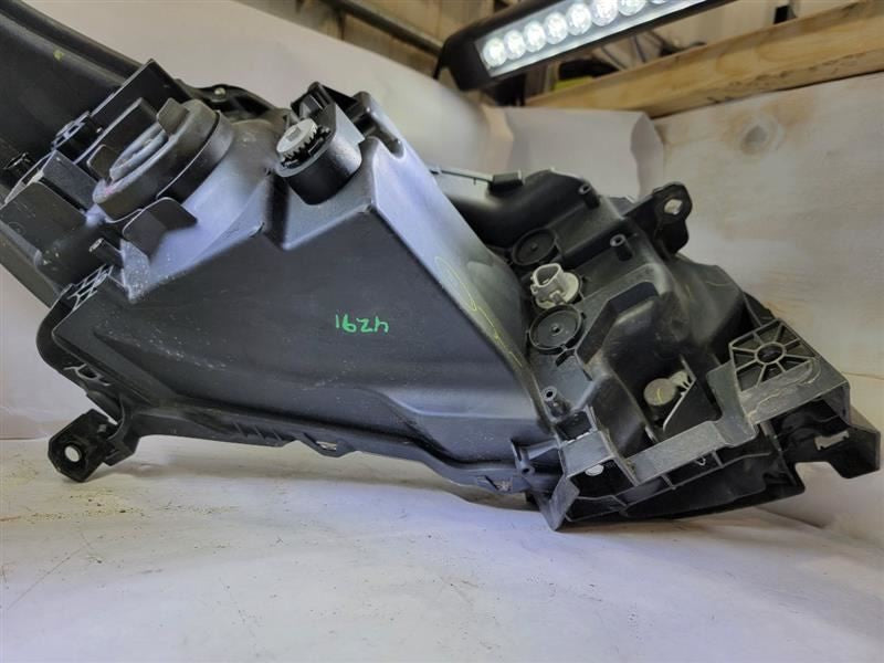 Driver Left Headlight Fits 16-18 HR-V 549434