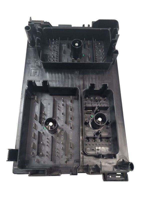 Fuse Box Engine Fits 11 VOLT 626238