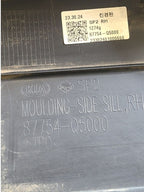 Passenger Right Rocker Panel Moulding Fits 22-26 SELTOS 670971
