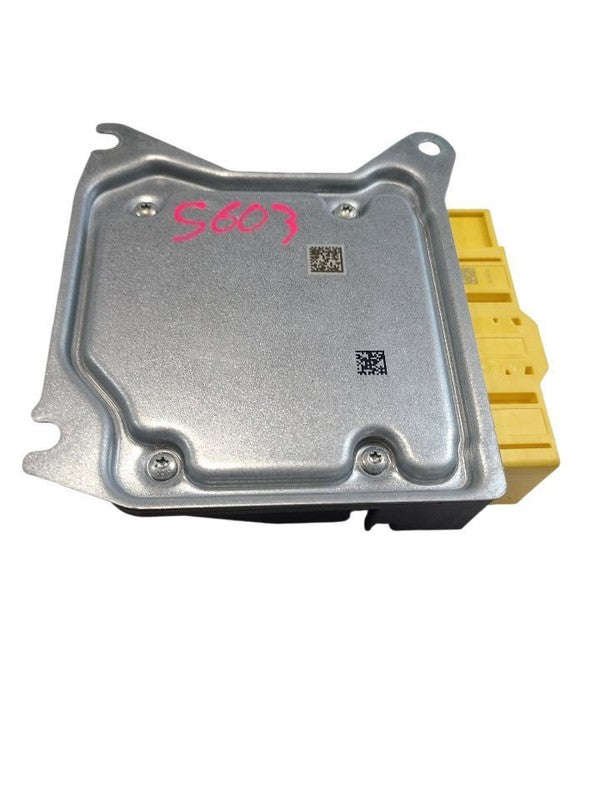 Chassis ECM  ID 9079004305 Fits 19-22 MERCEDES SPRINTER 1500 672273