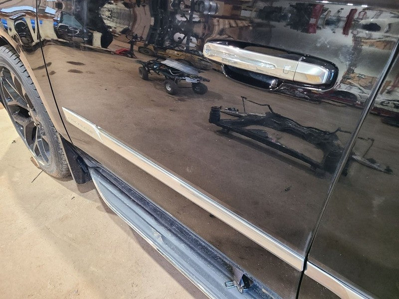 Driver Left Front Door Fits 15-20 ESCALADE 664111