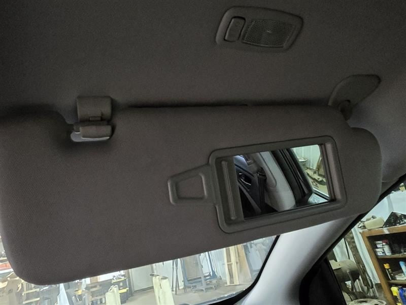 Passenger Sun Visor Illuminated Metal Roof Fits 11-14 SONATA 582227