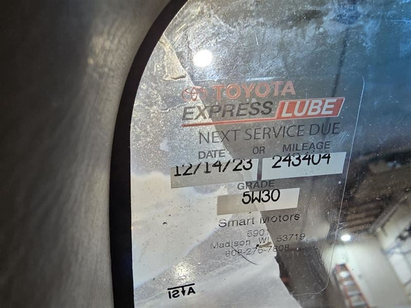 4 RUNNER  2000 Chassis ECM 588335