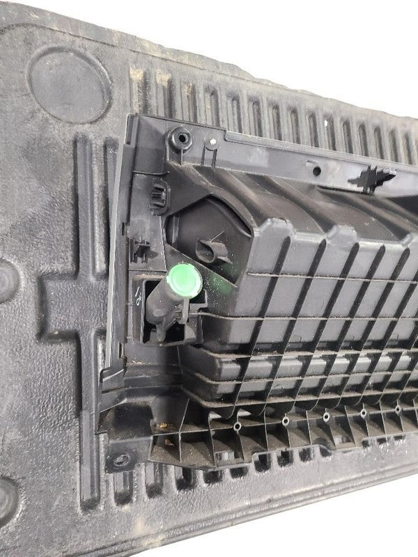 TUNDRA    2008 Glove Box 654332