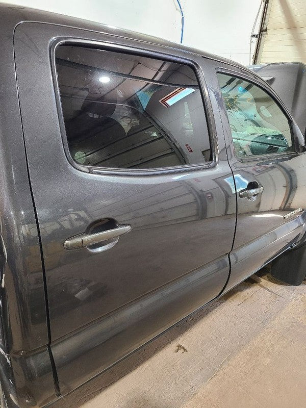 Driver Rear Side Door Crew Cab 4 Door Electric Windows Fits 05-15 TACO